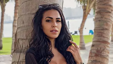 elena miras herkunft eltern